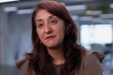 Không muốn thuê nhà, người phụ nữ đi làm 350km bằng máy bay mỗi ngày