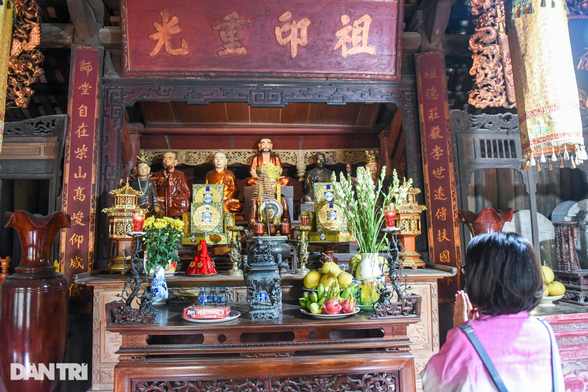 Mục sở thị ngôi chùa có hang Sơn Đoòng thu nhỏ ở Hà Nội - 4 Mục sở thị ngôi chùa có hang Sơn Đoòng thu nhỏ ở Hà Nội - 4