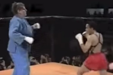 “Người khổng lồ” Judo hạ đo ván võ sĩ MMA