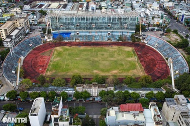 Dự án sân Chi Lăng từng bị “xẻ thịt”, sắp được đấu giá đất