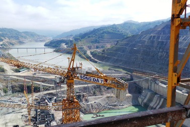 Thủ tướng: Trích 15 tỷ đồng thưởng vượt tiến độ thủy điện Lai Châu 