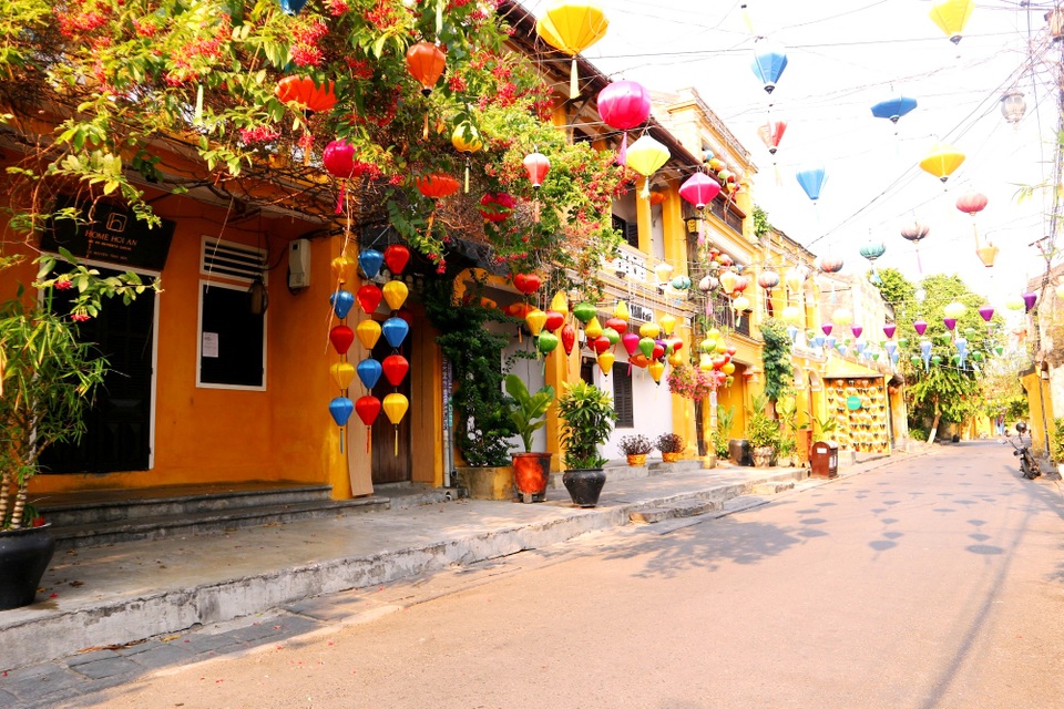 Hội An vắng lặng giữa mùa dịch Covid-19 - 4 Hội An vắng lặng giữa mùa dịch Covid-19 - 4