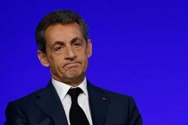 Cựu Tổng thống Pháp Sarkozy bị tạm giữ