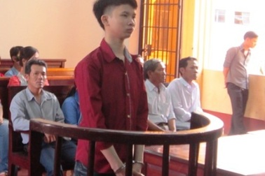 Giết chết cụ già 80 tuổi để cướp nhẫn vàng