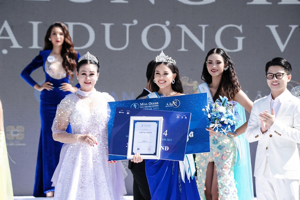 Hành trình từ MC đến ngôi vị Á hậu Đại Dương Việt Nam của Giang Thái - 1 Hành trình từ MC đến ngôi vị Á hậu Đại Dương Việt Nam của Giang Thái - 1