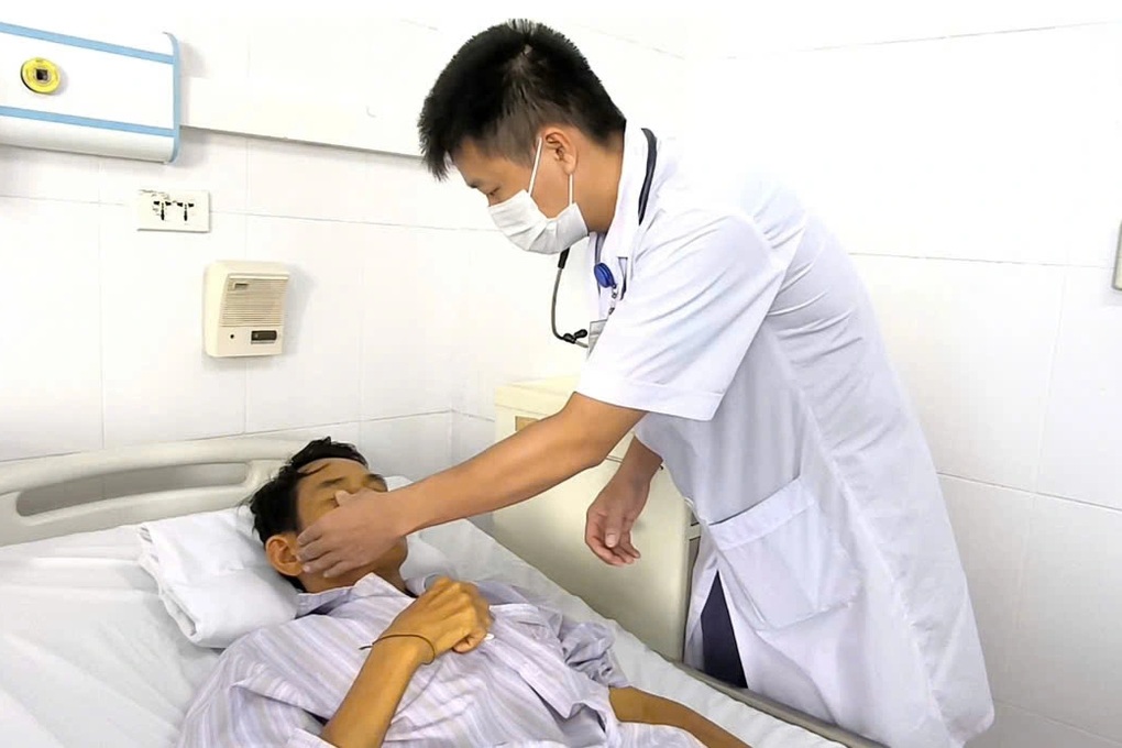 Người đàn ông bị suy thận cấp chỉ vì vết thương nhỏ ở chân - 1 Người đàn ông bị suy thận cấp chỉ vì vết thương nhỏ ở chân - 1