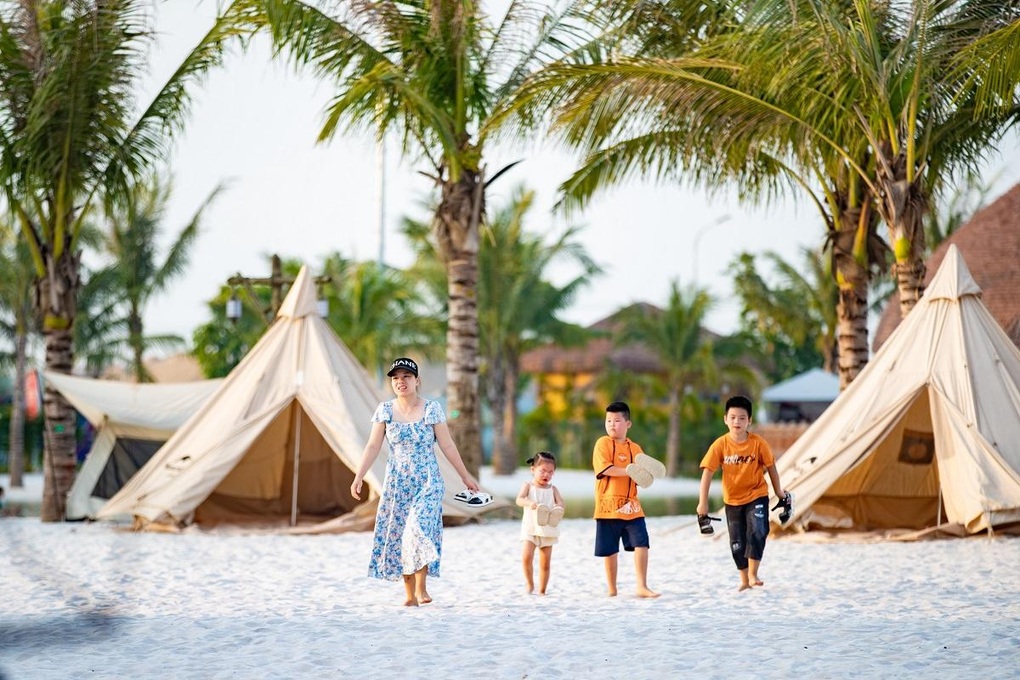 Vinhomes Ocean Park 2 - The Empire hấp dẫn khách hàng phía Nam - 3 Vinhomes Ocean Park 2 - The Empire hấp dẫn khách hàng phía Nam - 3