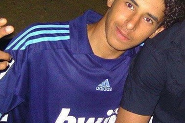 Cha của tên khủng bố Tunisia tiết lộ chuyện con bị "tẩy não"