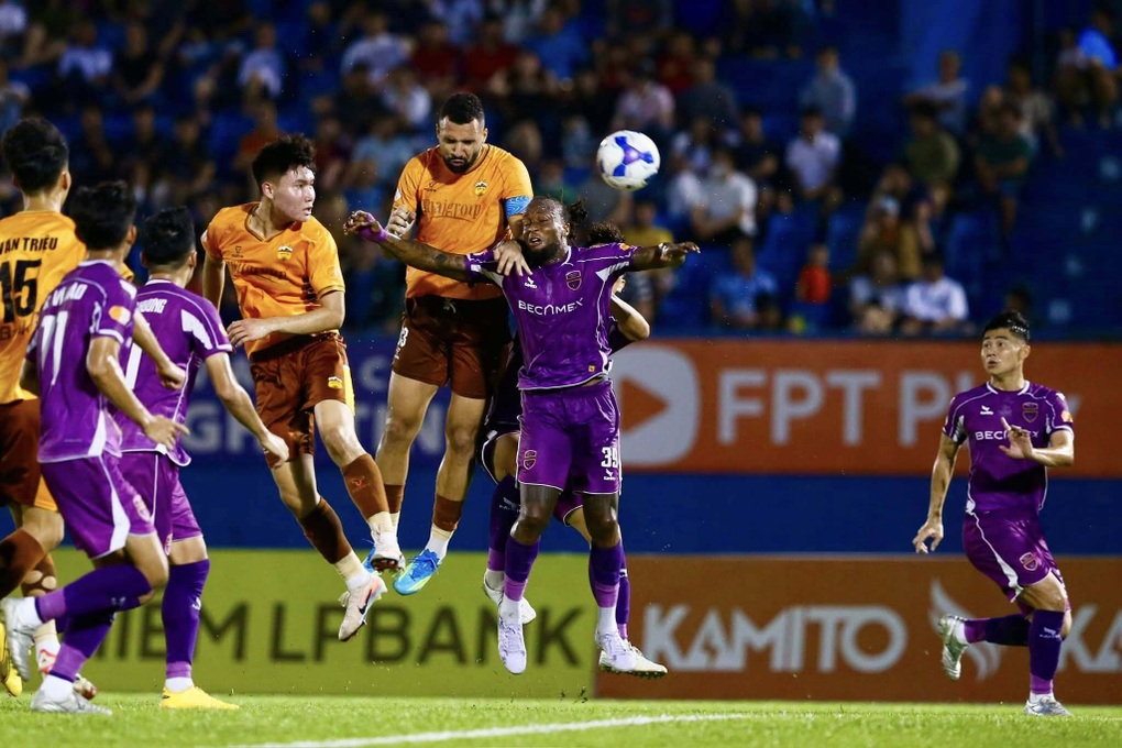 SHB Đà Nẵng trụ hạng, PVF-CAND đá play-off, Becamex TPHCM xuống hạng - 1