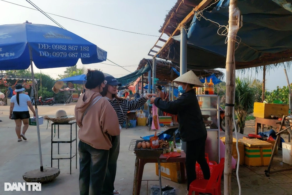 Xã bỏ ngân sách tạo khu sinh kế cho người nghèo - 1 Xã bỏ ngân sách tạo khu sinh kế cho người nghèo - 1