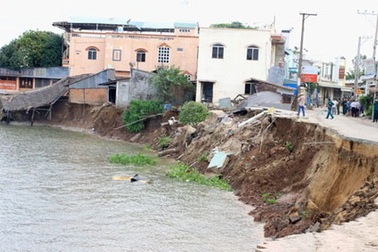 Lượng phù sa bồi cát về ĐBSCL đang giảm tới 70%