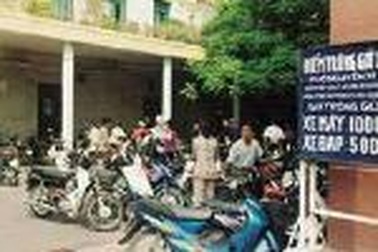 Kiểm tra hàng loạt điểm trông giữ xe