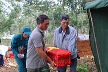 “Tôi vẫn đi tìm khi đồng đội còn chưa về !”