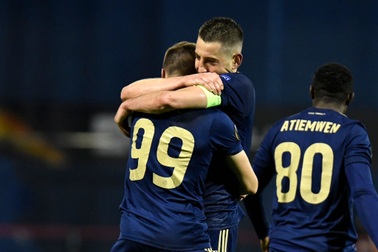 Những khoảnh khắc Mislav Orsic hủy diệt Tottenham của Mourinho