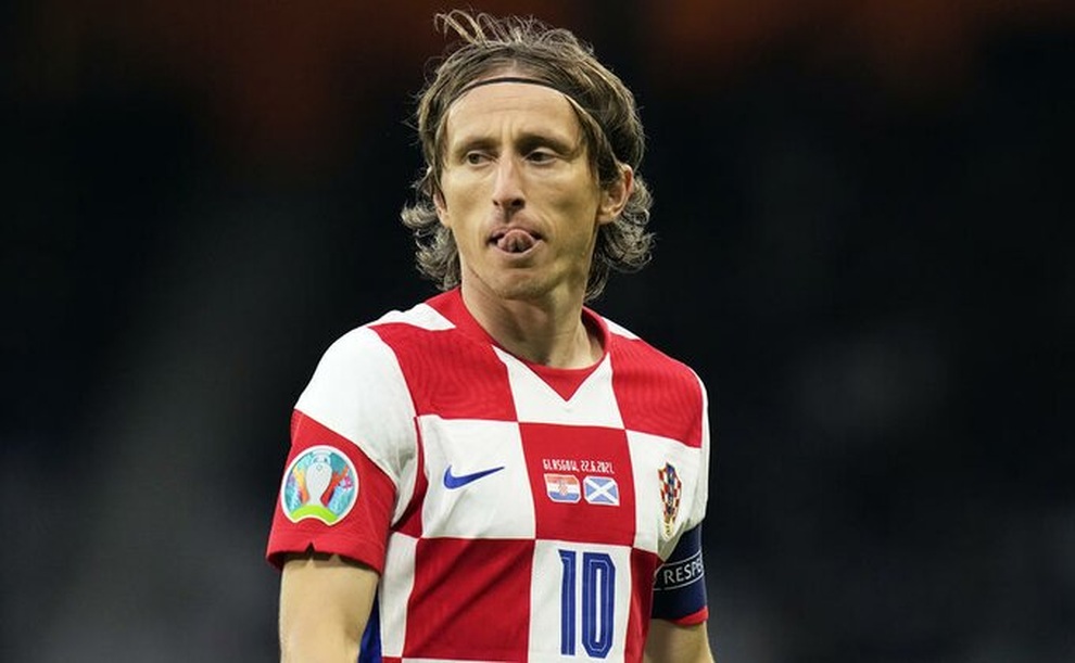 Luka Modric lập kỷ lục đặc biệt cho Croatia tại các kỳ Euro - 2 Luka Modric lập kỷ lục đặc biệt cho Croatia tại các kỳ Euro - 2