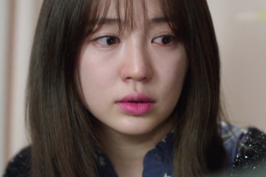 Thói quen khó đỡ của mẹ chồng khiến nàng dâu khóc không thành tiếng