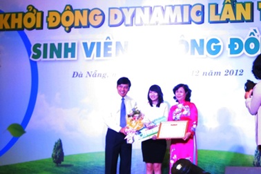 Sinh viên ĐH Ngoại thương TPHCM đoạt giải Nhất Dynamic
