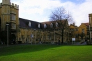 Học bổng đại học Gloucestershire, Anh quốc - kỳ nhập học tháng 1 và 9/2010