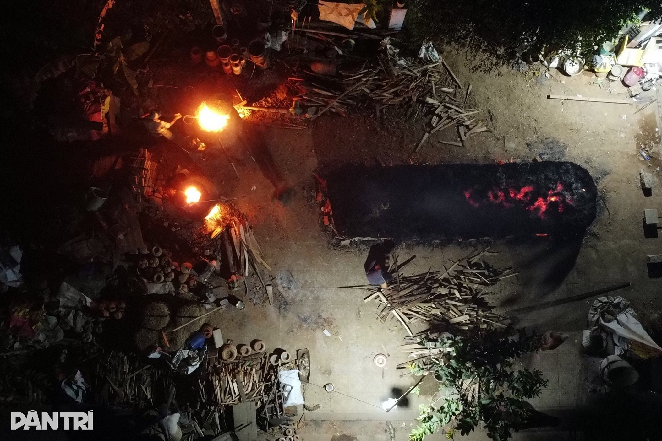 Praca całą noc, pocenie się i płacz, żeby zarobić 1 milion dongów - 1 Nghề thâu đêm đỏ lửa, đổ mồ hôi, sôi nước mắt kiếm 1 triệu đồng - 1