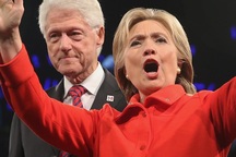 Cựu phóng viên cáo buộc ông Bill Clinton quấy rối tình dục