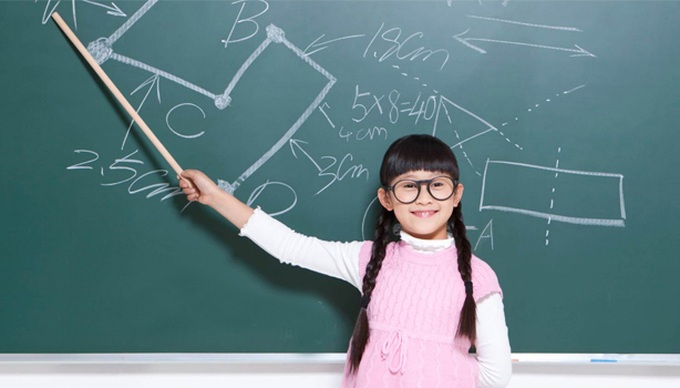 Trẻ có tư duy logic thích toán học.