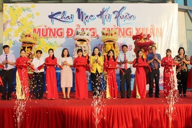 Khai mạc Hội báo Xuân Mậu Tuất 2018