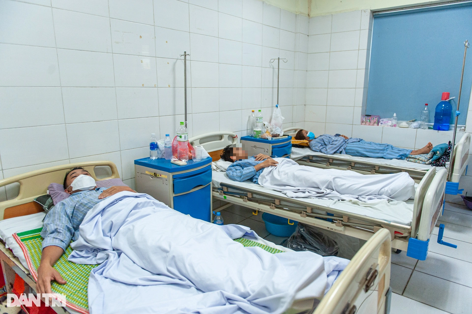 Toàn cảnh dịch bệnh nóng nhất Hà Nội: Hơn 500 ca/tuần, quy luật bị phá vỡ - 9 Toàn cảnh dịch bệnh nóng nhất Hà Nội: Hơn 500 ca/tuần, quy luật bị phá vỡ - 9