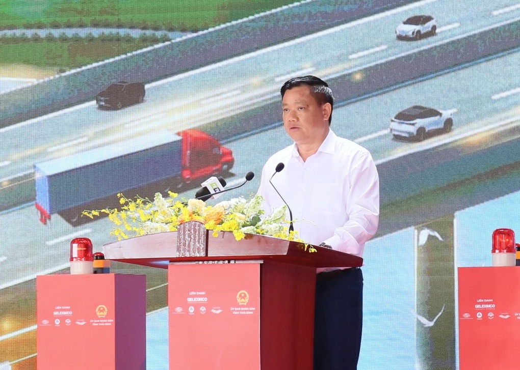 Thủ tướng dự lễ khởi công tuyến cao tốc Nam Định - Thái Bình - 3 Thủ tướng dự lễ khởi công tuyến cao tốc Nam Định - Thái Bình - 3