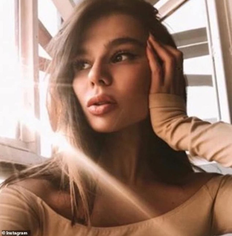 Video cảnh tiệc tùng tại Bali gây sốc dư luận Indonesia - 6 Video cảnh tiệc tùng tại Bali gây sốc dư luận Indonesia - 6