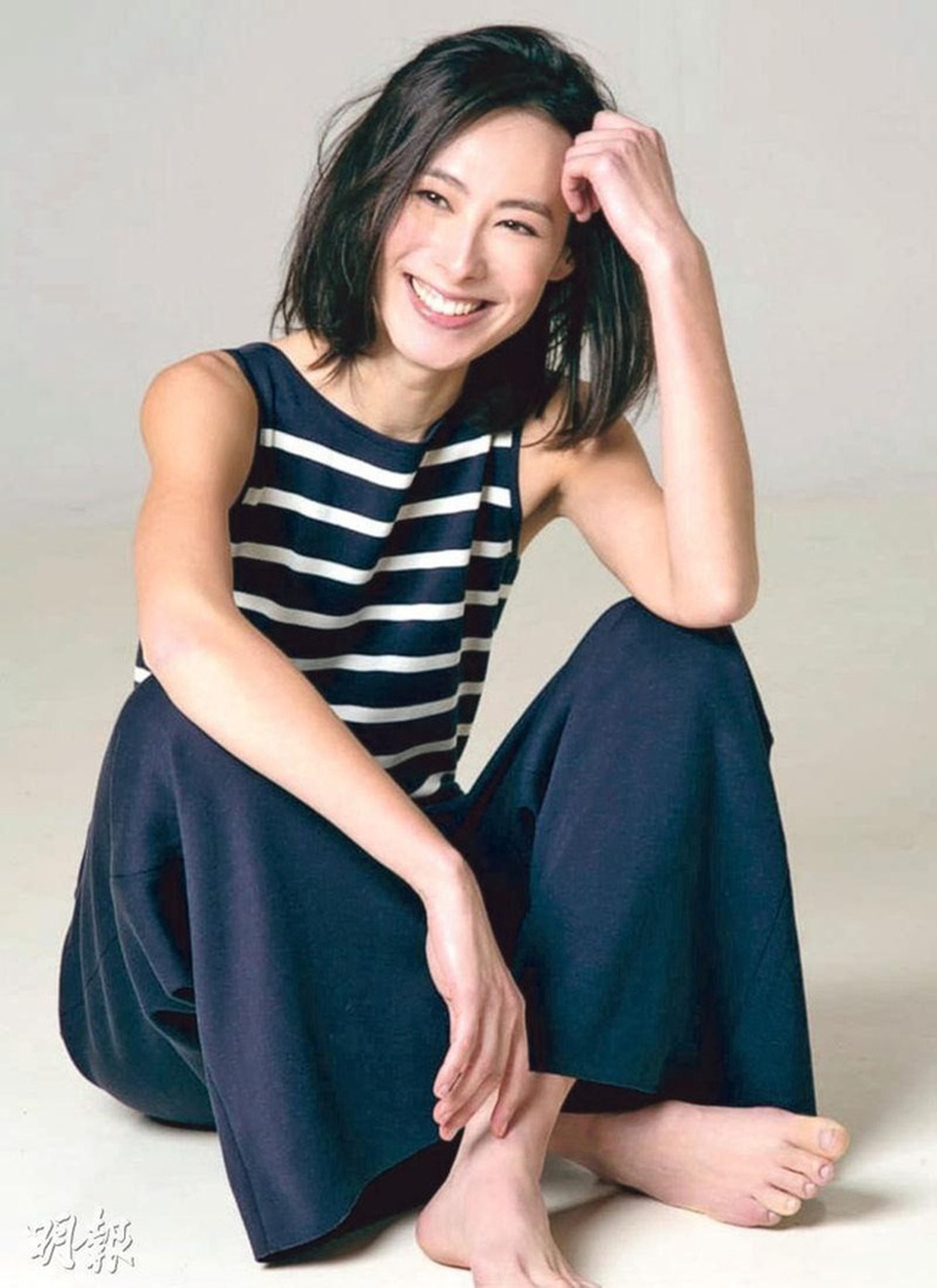 Lương Lạc Thi: Mỹ nhân sinh con cho tỷ phú mà không danh phận giờ ra sao? - 4