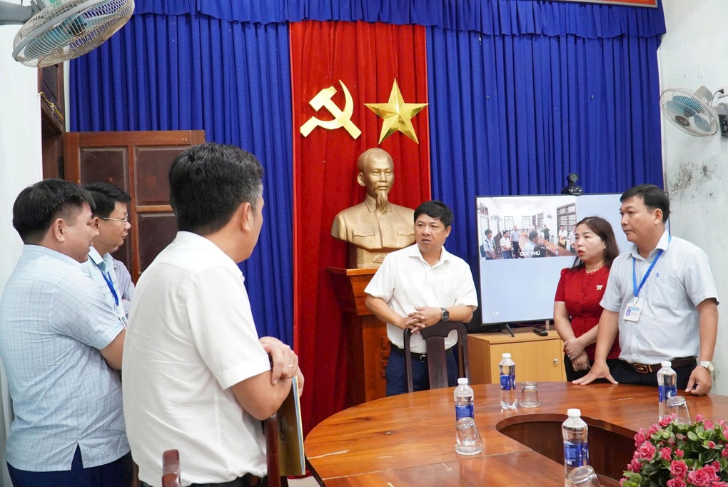Kiểm tra hệ thống chính quyền điện tử phục vụ chính quyền địa phương 2 cấp - 1 Kiểm tra hệ thống chính quyền điện tử phục vụ chính quyền địa phương 2 cấp