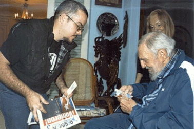 Cuba công bố ảnh Fidel Castro, xóa tan tin đồn