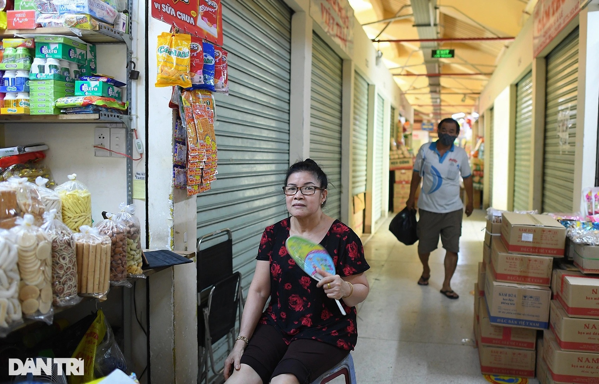 Loạt chợ lớn nhất TPHCM ế ẩm, nhiều tiểu thương bỏ sạp nghỉ kinh doanh - 6 Loạt chợ lớn nhất TPHCM ế ẩm, nhiều tiểu thương bỏ sạp nghỉ kinh doanh - 6