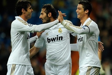 11 ngôi sao hay nhất tứ kết lượt về Champions League