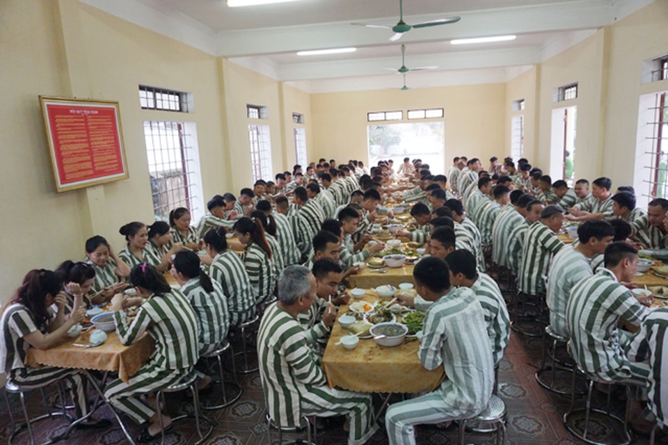 Nỗi niềm đón Tết ở trại giam - 4 Nỗi niềm đón Tết ở trại giam - 4