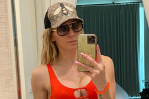 Nữ đô vật xinh đẹp tự tin diện bikini khoe thành quả tập luyện