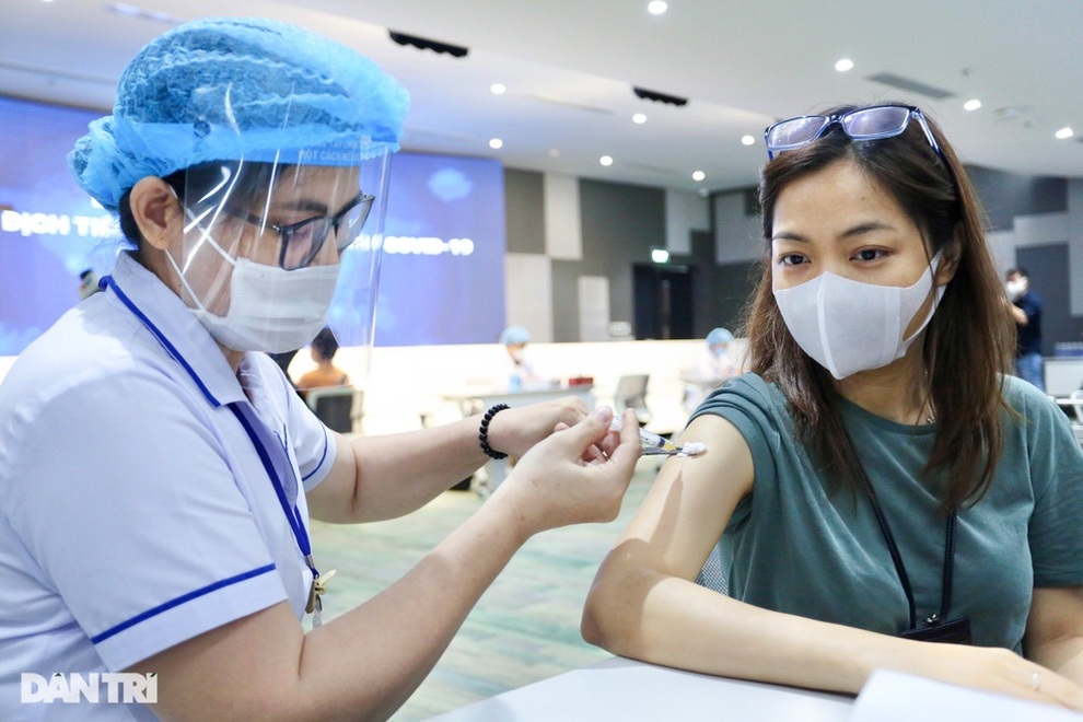 TPHCM cần dựa vào những tiêu chí nào để mở cửa an toàn? - 1 TPHCM cần dựa vào những tiêu chí nào để mở cửa an toàn? - 1