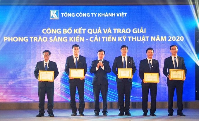 Tổng Công ty Khánh Việt: Đóng góp 9 tỷ đồng vào các hoạt động từ thiện xã hội - Ảnh 4. Tổng Công ty Khánh Việt: Đóng góp 9 tỷ đồng vào các hoạt động từ thiện xã hội - Ảnh 4.
