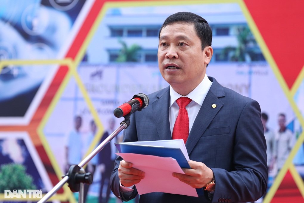 Qua một năm bị giảm lương, công nhân may hứa được tăng bù trong 2024 - 1 Qua một năm bị giảm lương, công nhân may hứa được tăng bù trong 2024 - 1