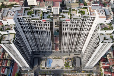 "Đất vàng" xí nghiệp xe buýt Hà Nội rời đi, chung cư liên tiếp mọc lên