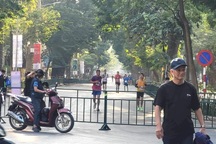 Tranh cãi giải chạy làm đảo lộn cuộc sống của người dân: Mất ngủ, muộn làm