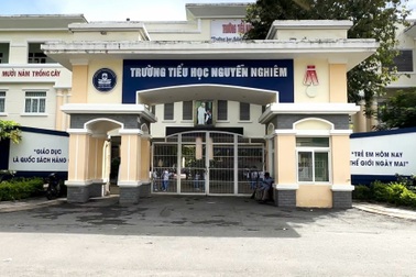 Khó sắp xếp học sinh vào các trường trung tâm sau sáp nhập tỉnh