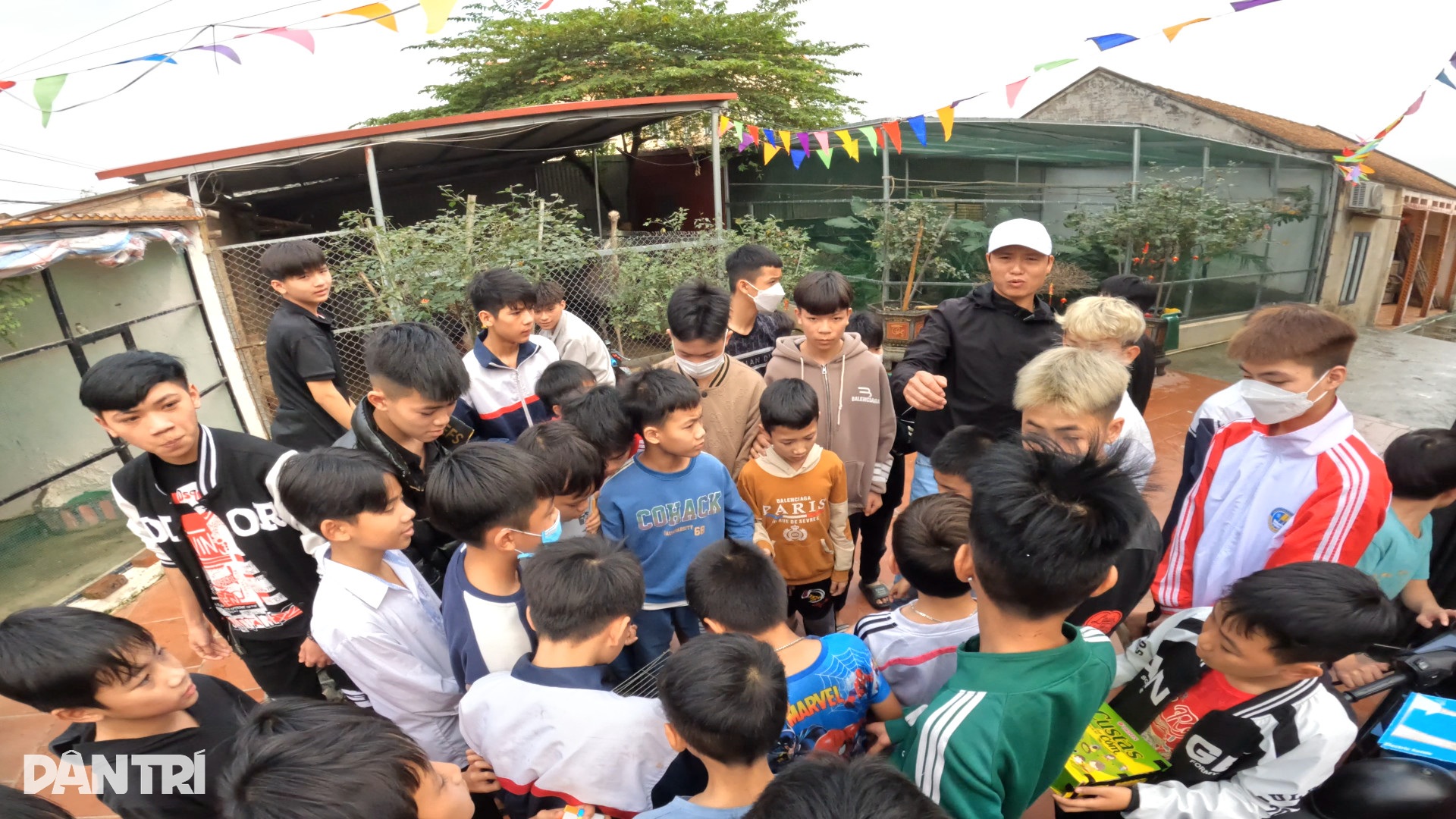 Anh thanh niên cứu chim chóc, động vật bị bỏ rơi: Họ bảo tôi điên - 8 Anh thanh niên cứu chim chóc, động vật bị bỏ rơi: Họ bảo tôi điên - 8