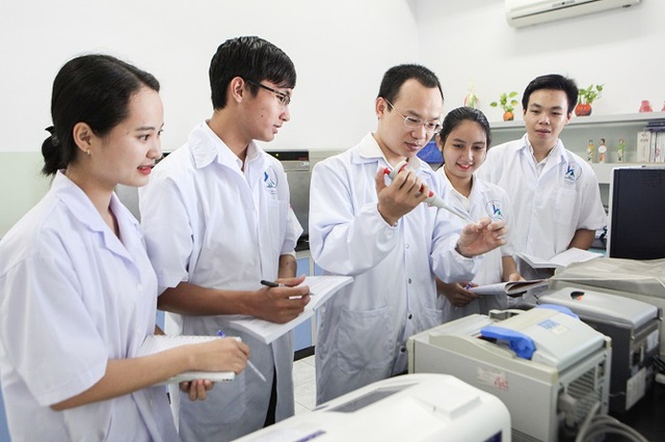 5 hậu quả của quản lý giáo dục đại học theo mô hình kiểm soát nhà nước - 2 5 hậu quả của quản lý giáo dục đại học theo mô hình kiểm soát nhà nước - 2