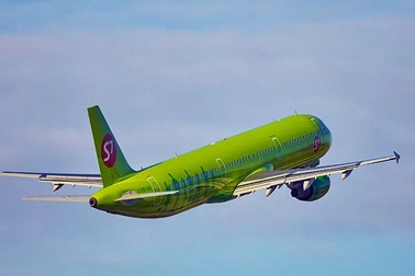 Máy bay chở Phó Thủ tướng Nga hạ cánh khẩn cấp vì bị cấm vào không phận Romania