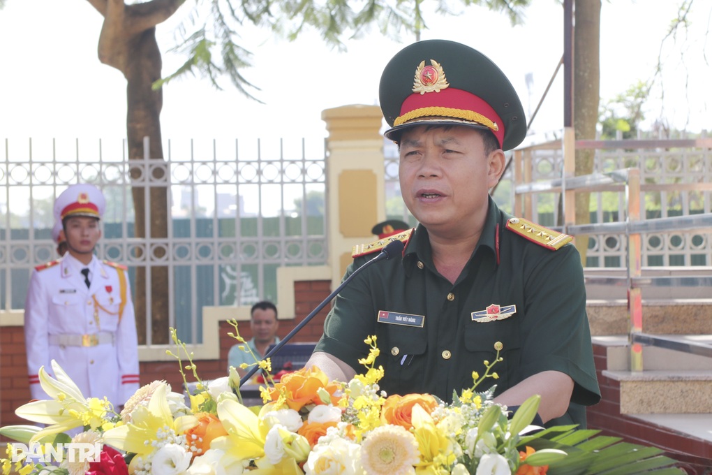 Phát động ngày hội thanh niên quân đội với văn hóa giao thông - 2 Phát động ngày hội thanh niên quân đội với văn hóa giao thông - 2