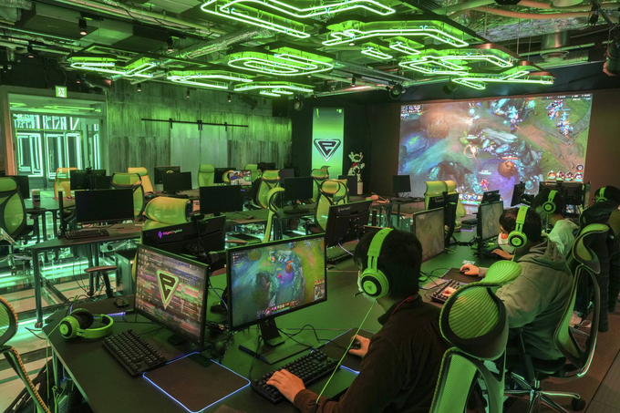 Trường học độc lạ Nhật Bản: Cho suốt ngày chơi game, đến lớp muộn thoải mái - 1 Trường học độc lạ Nhật Bản: Cho suốt ngày chơi game, đến lớp muộn thoải mái - 1