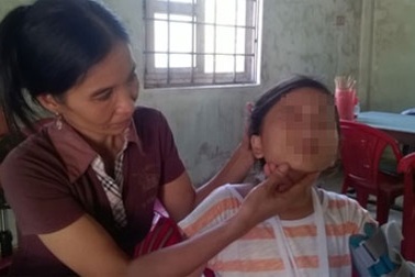 Khởi tố vụ án cha ruột đánh con phải nhập viện cấp cứu