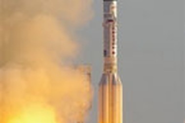 Tên lửa phóng vệ tinh Nga rơi xuống Trái đất