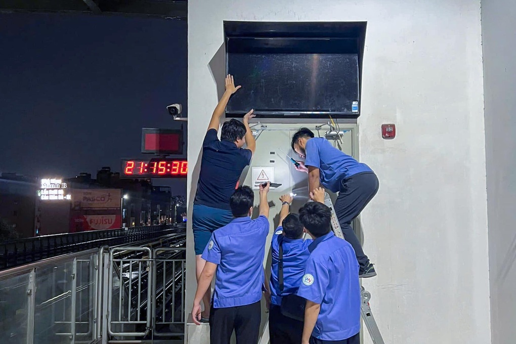 Hà Nội Metro khắc phục khẩn cấp sự cố, hư hỏng tuyến Cát Linh – Hà Đông - 2 Hà Nội Metro khắc phục khẩn cấp sự cố, hư hỏng tuyến Cát Linh – Hà Đông - 2